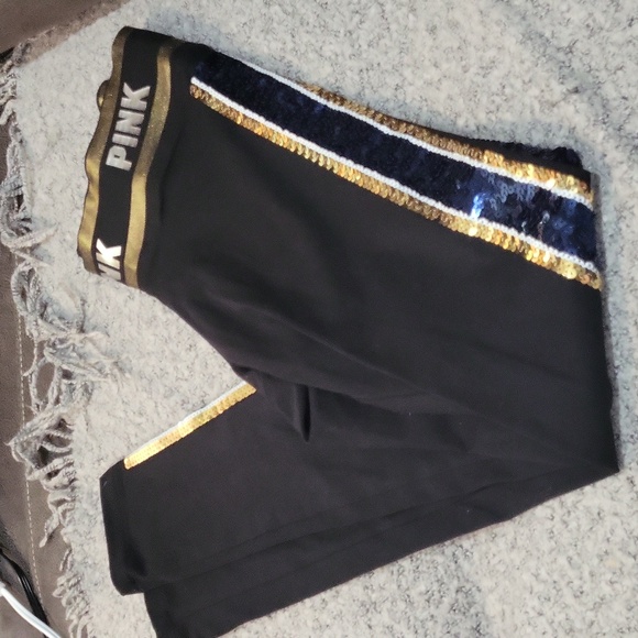 Victoria's Secret PINK Yoga Pants - Picture 2 of 13